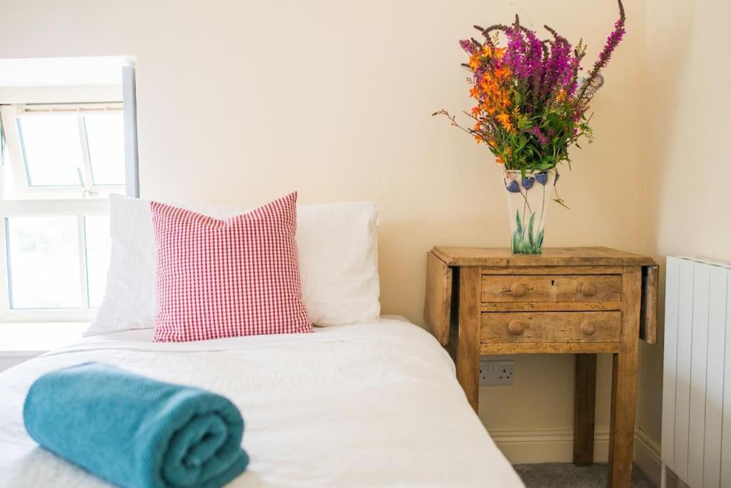 Fermoyle Properties Carleys Cottage Fanore Екстериор снимка