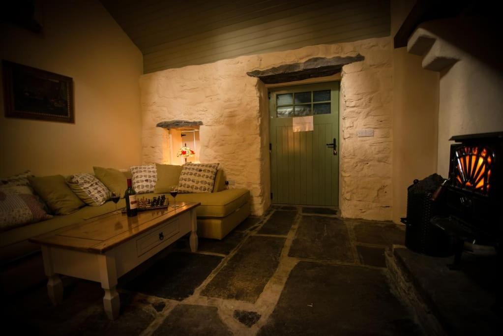 Fermoyle Properties Carleys Cottage Fanore Екстериор снимка