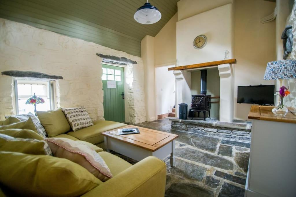 Fermoyle Properties Carleys Cottage Fanore Екстериор снимка